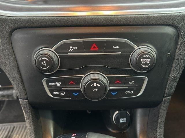 Dodge Charger SE 2016