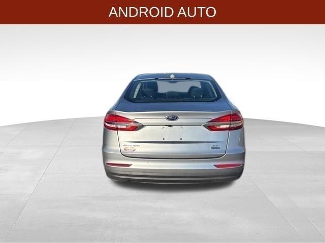 Ford Fusion Hybrid SE 2020