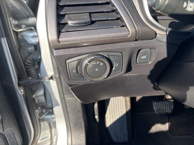 Ford Fusion Hybrid SE 2020