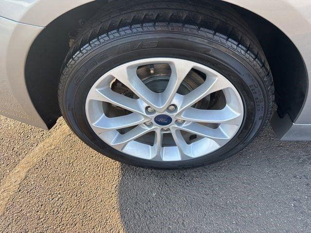 Ford Fusion Hybrid SE 2020