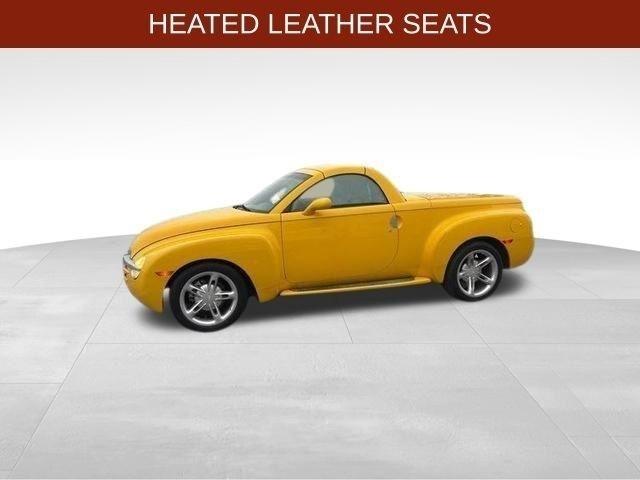 Chevrolet SSR Base 2005