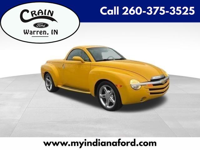 2005 Chevrolet SSR Base