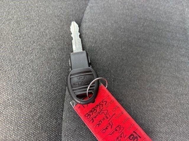 RAM 1500 SLT Quad Cab 4WD 2021