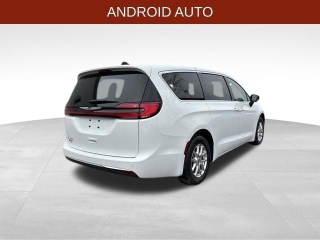 Chrysler Pacifica Select 2025