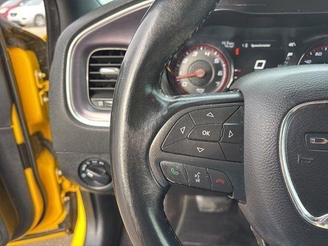 Dodge Charger SE 2017