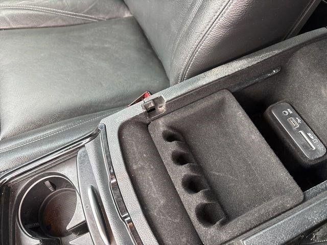 Dodge Charger SE 2017