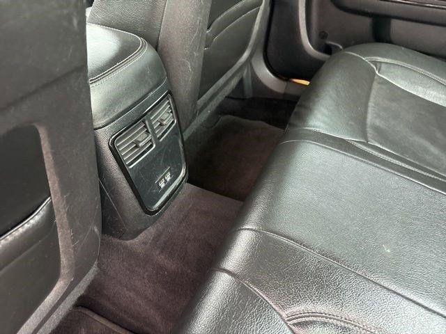 Dodge Charger SE 2017