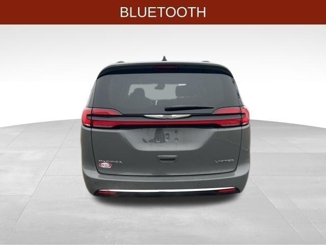 Chrysler Pacifica Limited 2023
