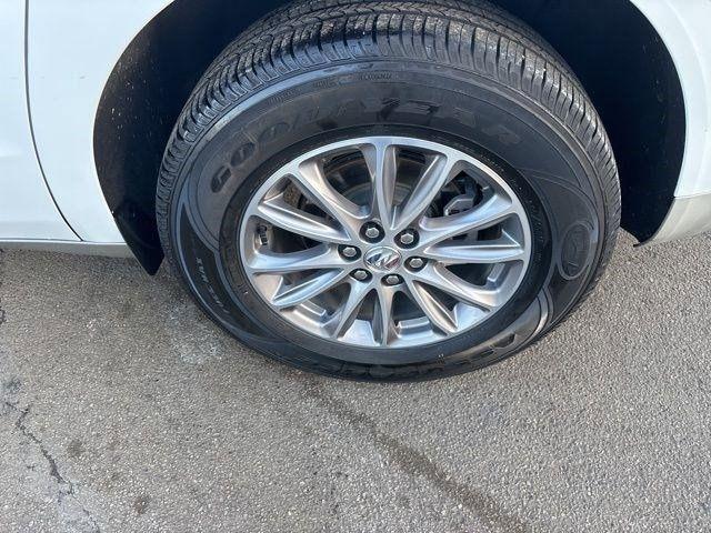 Buick Enclave Premium FWD 2024