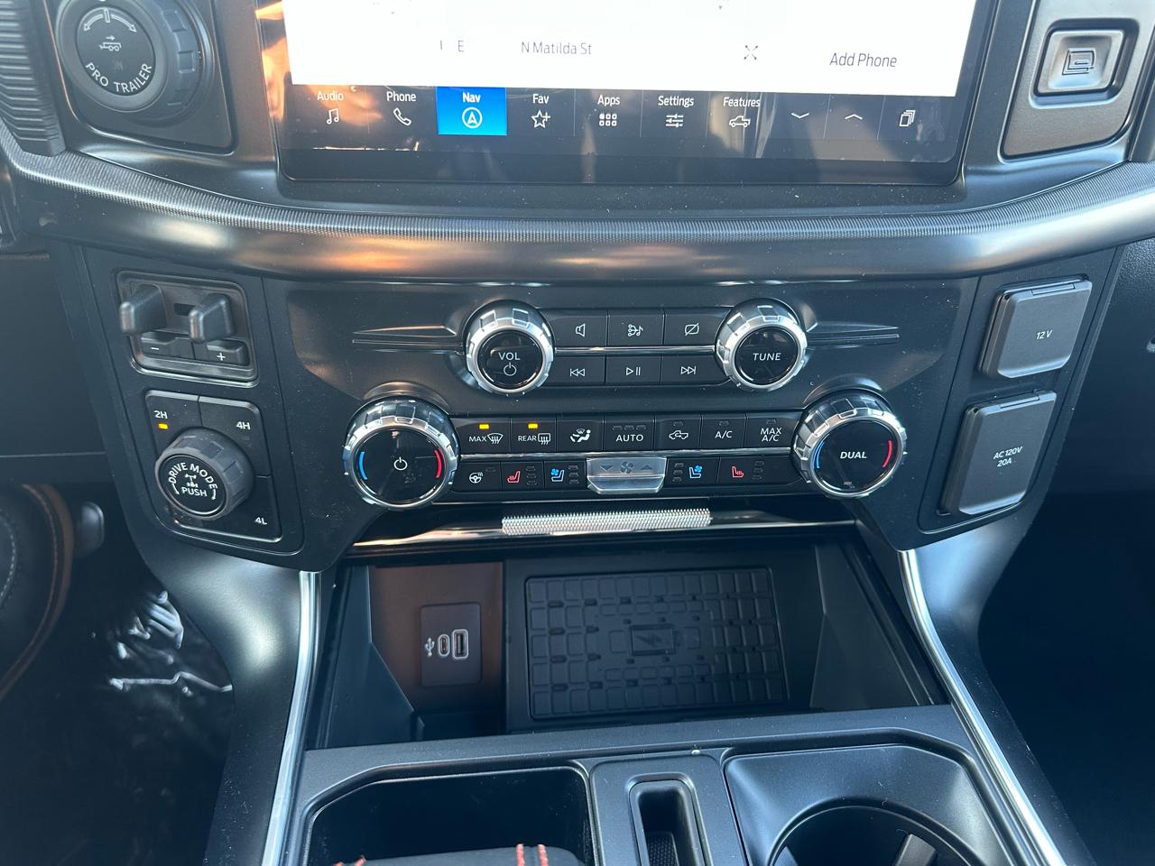 Ford F-150 Raptor SuperCrew 4WD 2026