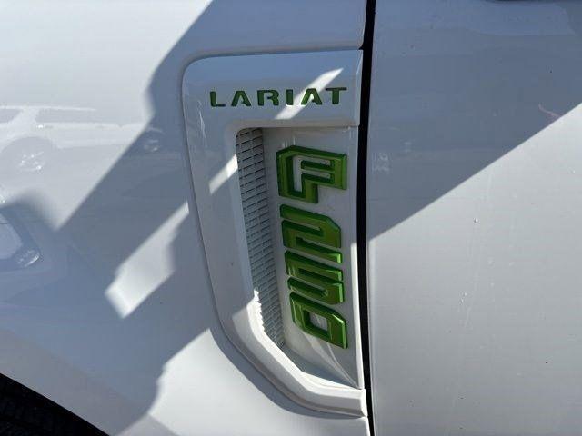 Ford F-250 SD Lariat Crew Cab 4WD 2021