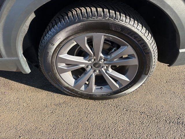 Ford Explorer XLT AWD 2022