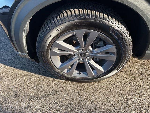 Ford Explorer XLT AWD 2022