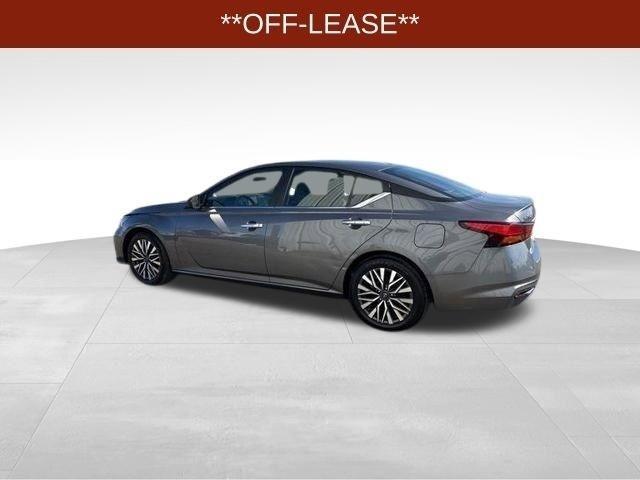 Nissan Altima 2.5 SV 2024