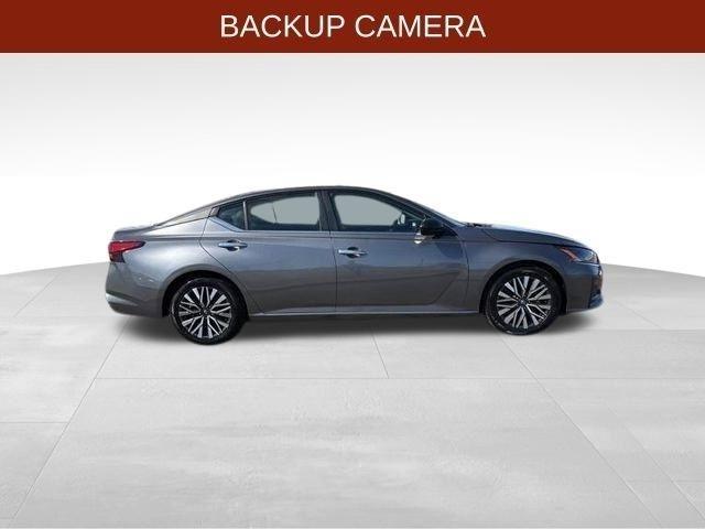 Nissan Altima 2.5 SV 2024