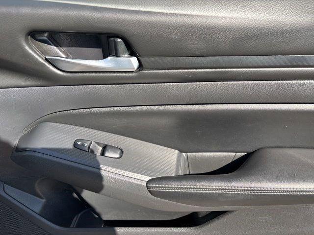 Nissan Altima 2.5 SV 2024