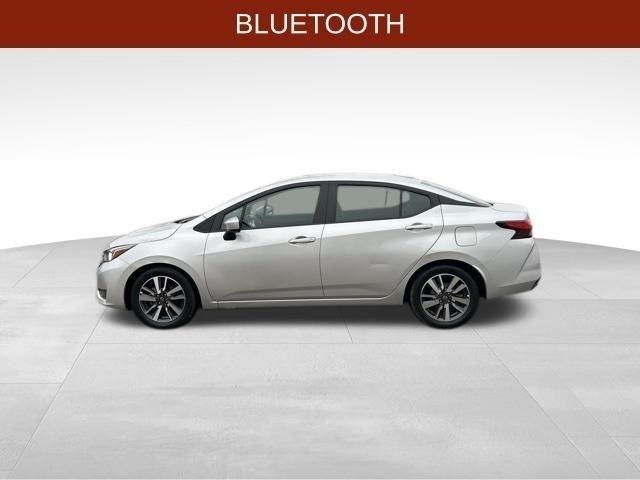 Nissan Versa SV 2023