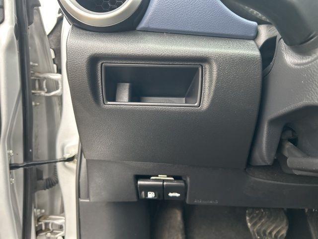 Nissan Versa SV 2023