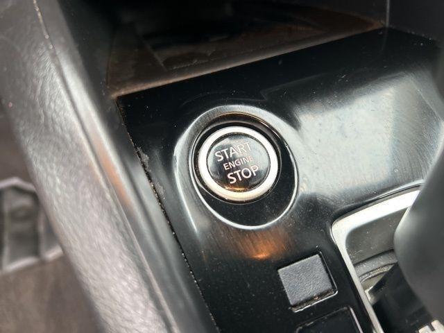 Nissan Versa SV 2023