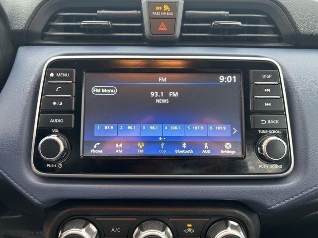 Nissan Versa SV 2023