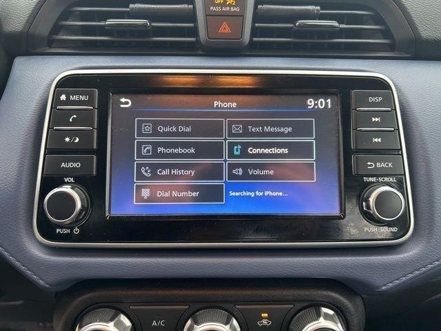 Nissan Versa SV 2023