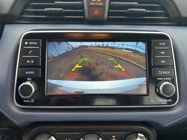 Nissan Versa SV 2023