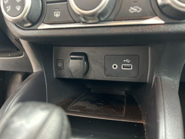 Nissan Versa SV 2023