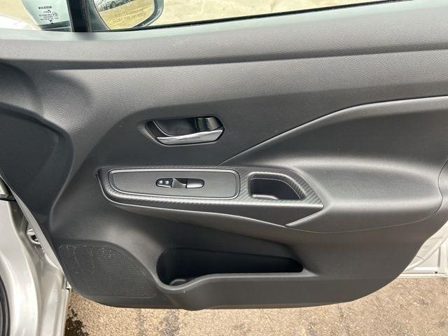 Nissan Versa SV 2023