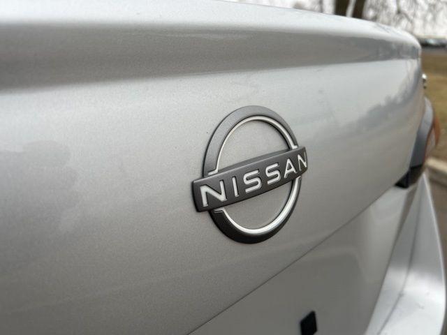 Nissan Versa SV 2023