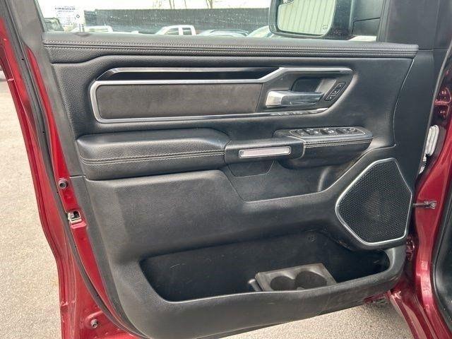 RAM 1500 Laramie Crew Cab SWB 4WD 2021