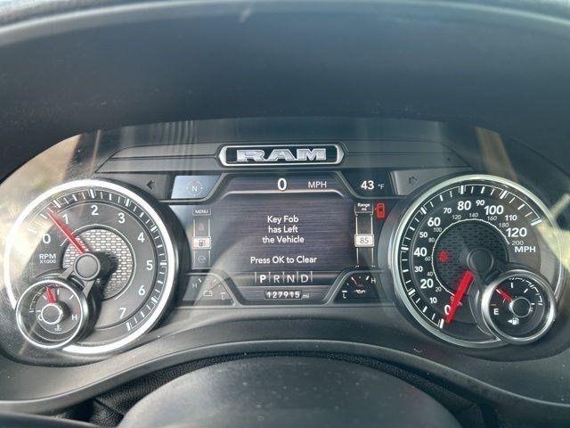 RAM 1500 Laramie Crew Cab SWB 4WD 2021