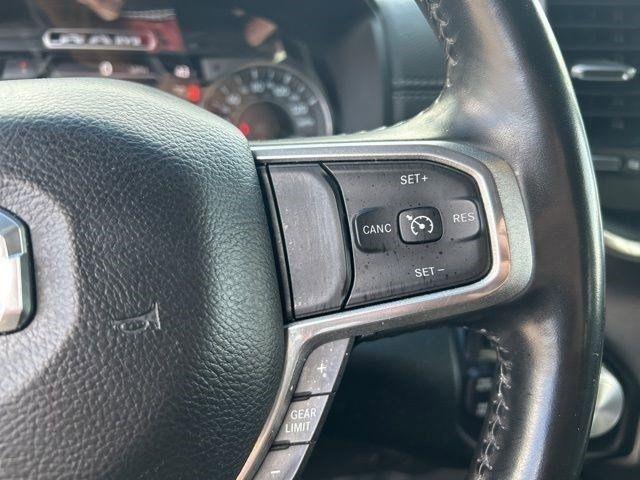 RAM 1500 Laramie Crew Cab SWB 4WD 2021