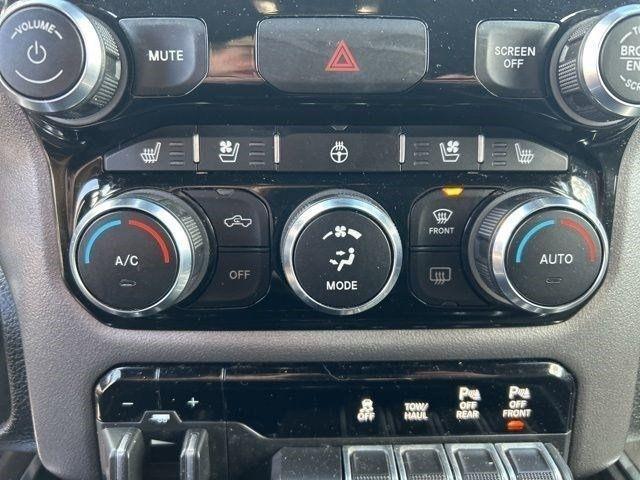 RAM 1500 Laramie Crew Cab SWB 4WD 2021