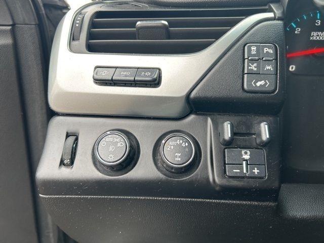 Chevrolet Suburban Premier 4WD 2017