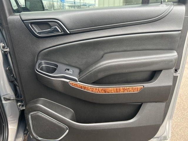 Chevrolet Suburban Premier 4WD 2017