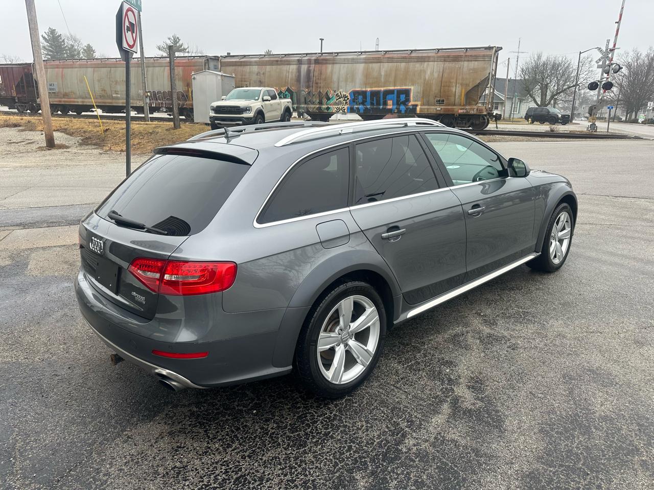 Audi allroad Premium Plus quattro 2016