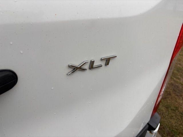 Ford Transit 350 Wagon Low Roof XLT w/Sliding Pass. 148-in. WB 2017