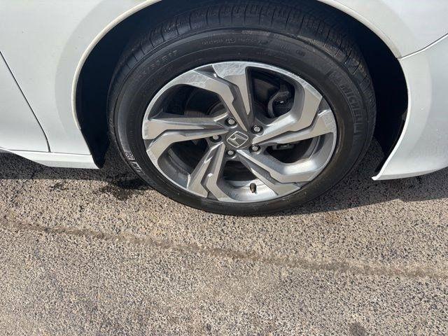 Honda Accord EX CVT 2020