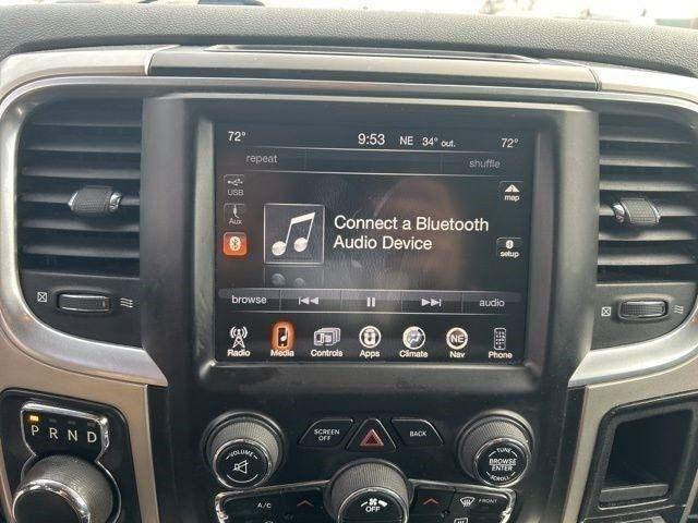 RAM 1500 SLT Crew Cab SWB 4WD 2017