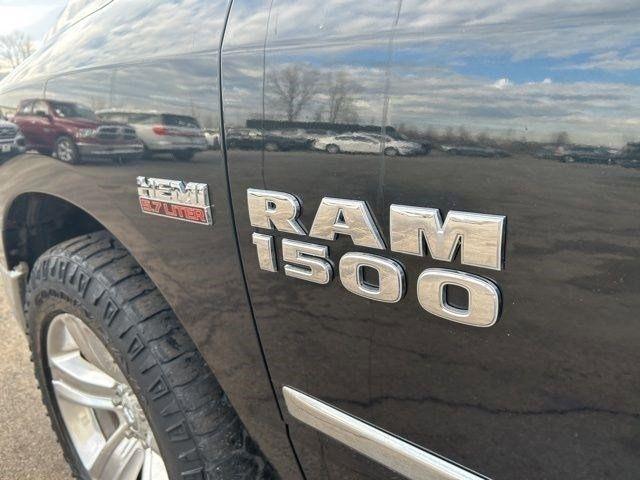RAM 1500 SLT Crew Cab SWB 4WD 2017
