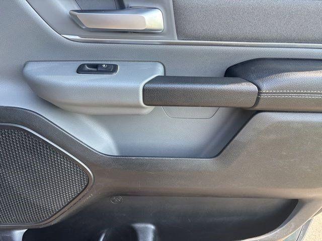 RAM 1500 Lone Star Crew Cab LB 4WD 2020