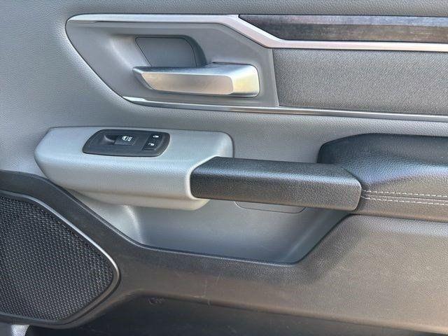 RAM 1500 Lone Star Crew Cab LB 4WD 2020