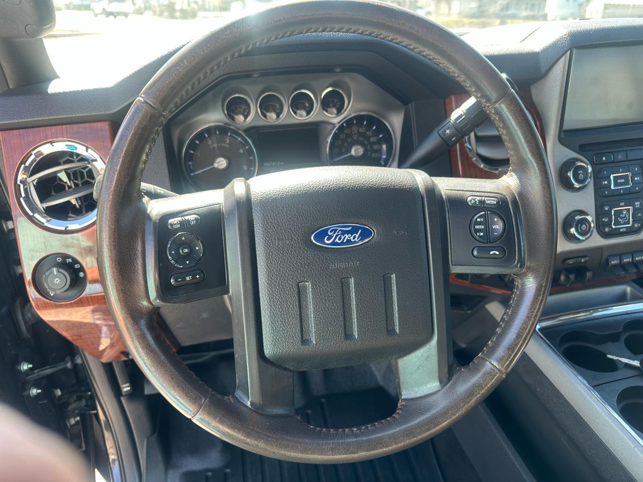 Ford F-350 SD King Ranch Crew Cab Long Bed 4WD 2016