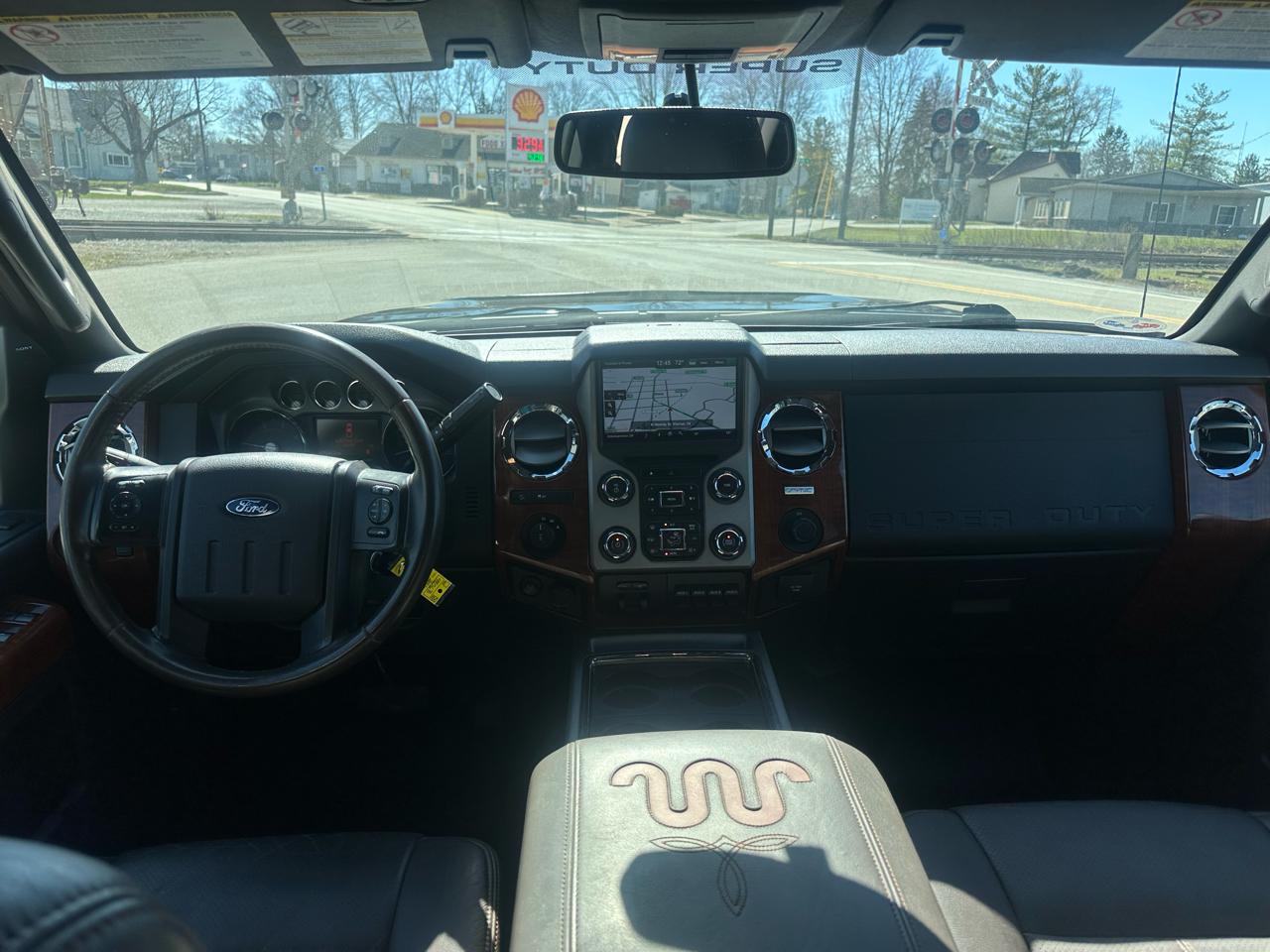 Ford F-350 SD King Ranch Crew Cab Long Bed 4WD 2016