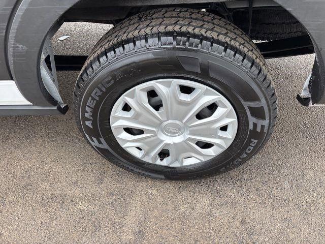 Ford Transit 350 Wagon Low Roof XL w/Sliding Pass. 148-in. WB 2023
