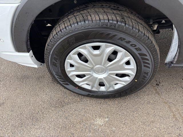 Ford Transit 350 Wagon Low Roof XL w/Sliding Pass. 148-in. WB 2023