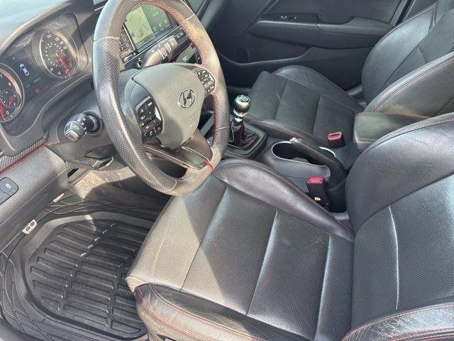 Hyundai Elantra 6AT 2018