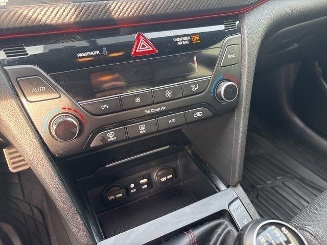 Hyundai Elantra 6AT 2018