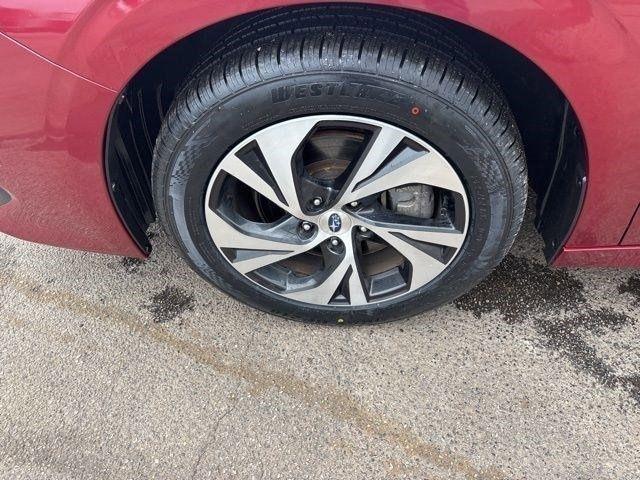 Subaru Legacy Premium 2022