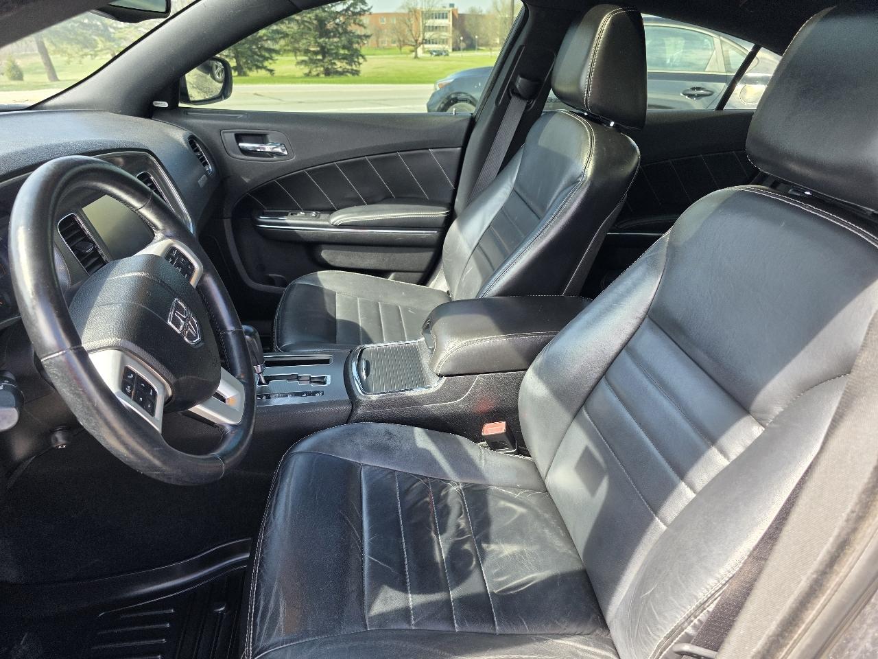 Dodge Charger R/T 2011